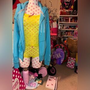 🩵VS PINK ZIP UP HOODIE🩵